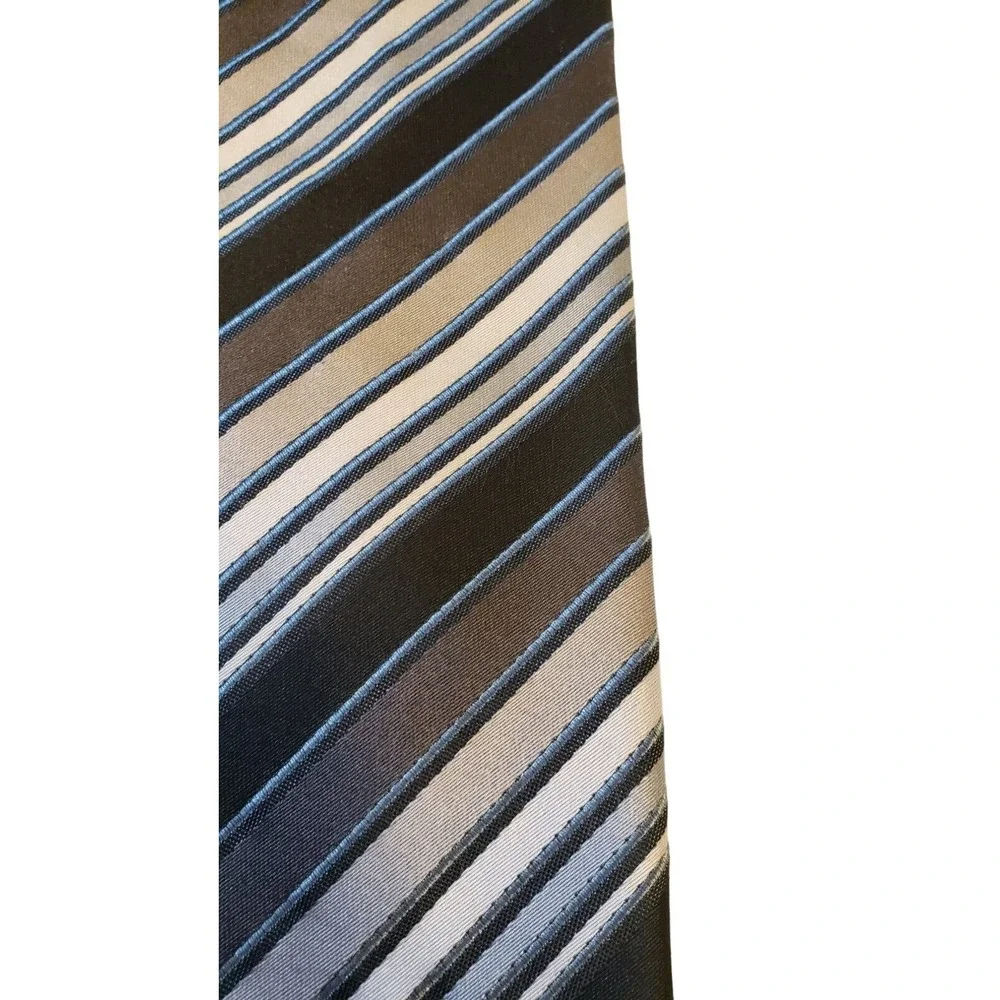 George Gray, Silver & Black Striped Neck Tie Polyester Satin Finish Business Off